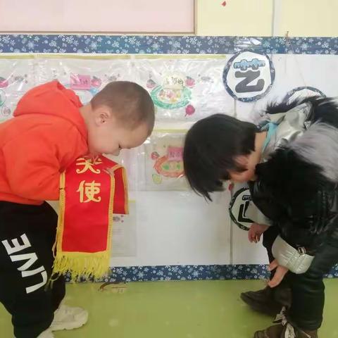 程晓丽的美篇＂伯爵快乐的一周生活＂小班美好的一周