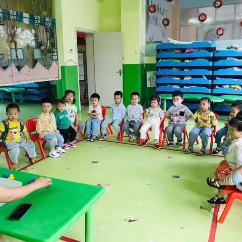 程晓丽的美篇＂伯爵快乐的一周生活＂小班美好的一周