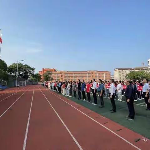 唱响红色经典，传承红色基因——南城县实验中学举行党史学习教育“奋斗有我，我心向党”主题升旗仪式