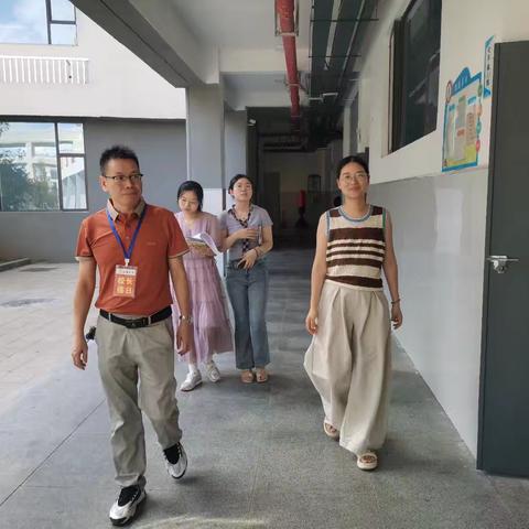 以查促教，规范前行！——近溪中学教学常规推门检查