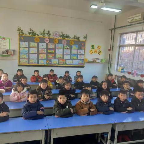 走进图书馆 —— 凤凰园学校研学活动