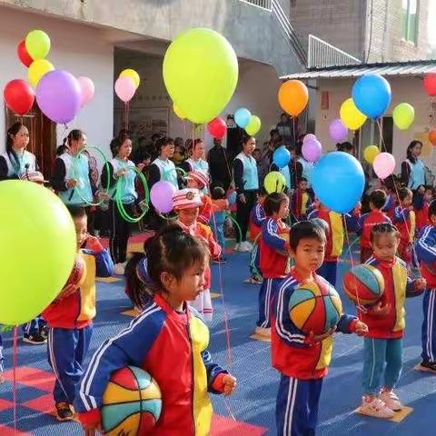容县县底镇古长幼儿园“大手牵小手，亲子乐翻天”运动会圆满落幕