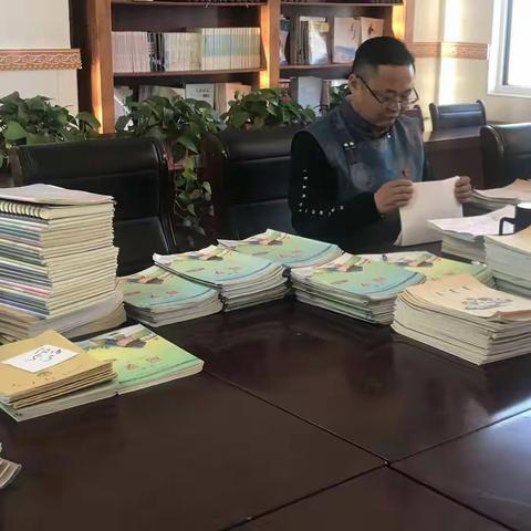 杭锦旗蒙古族实验小学—落实常规检查 提高教学质量