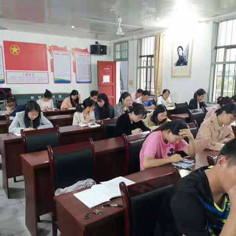 学常规，促教学——南江中学新教学常规专题学习会