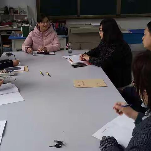 插上艺术的翅膀，春暖再出发！ ——东门小学美术组教研活动纪实