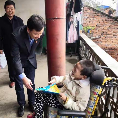 【高新教育】情系万家，爱心助学——高新区教育局温暖在行动
