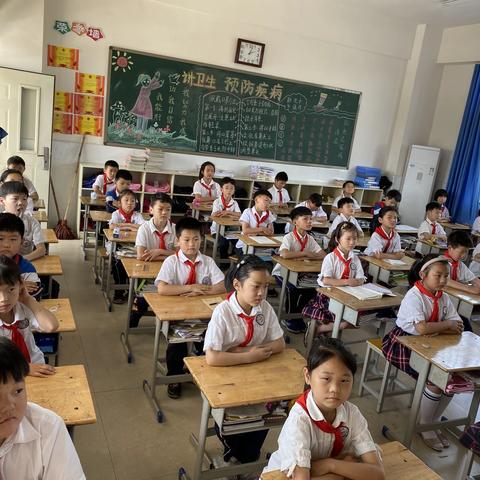 新时代学校二（3）班第四周工作简报