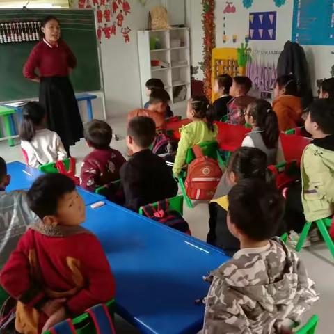 朱砂未来星幼儿园大三班神墨珠心算课程开始报名了！