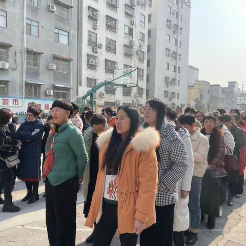 激情从未减，你我皆少年—记夏都中心学校“迎元旦”教工运动会