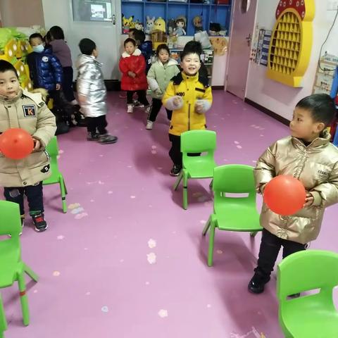 希望幼儿园中一班第十九周精彩花絮