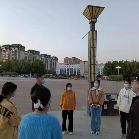 “抗疫”不停学 暖心送学子