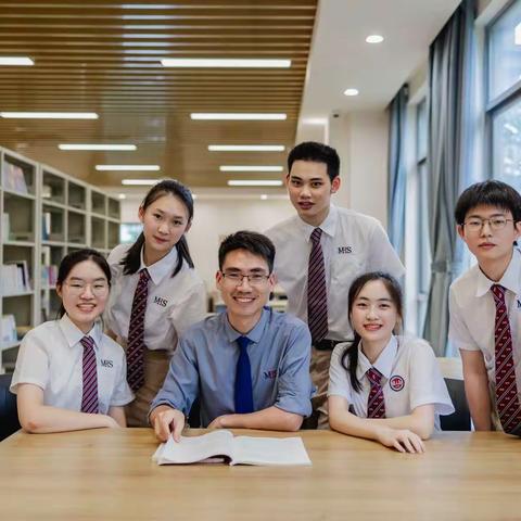 新起点，新征程，新相遇，新期待——海南华侨中学观澜湖学校2022级高一新生报到指南