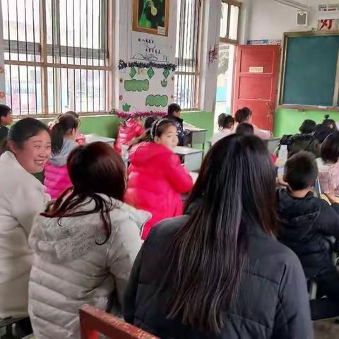 前两天学校举行了听课教学活动