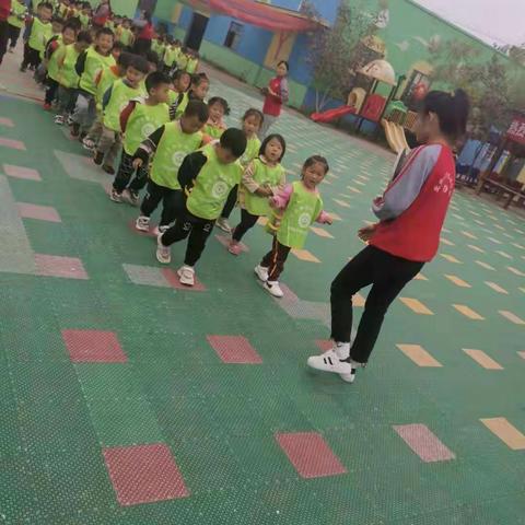 峰名双语幼儿园《重阳节系秋季运动会》活动圆满成功🎉🎉