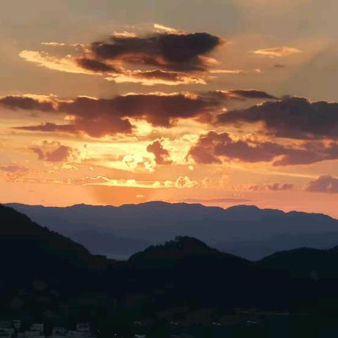 晚霞消失的时候