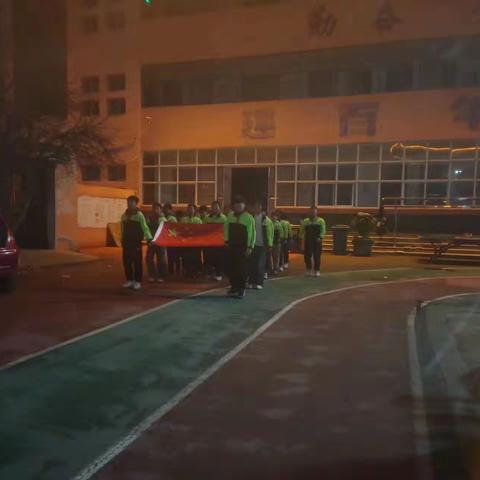 新学期，新起点﻿————任固育才学校升旗仪式