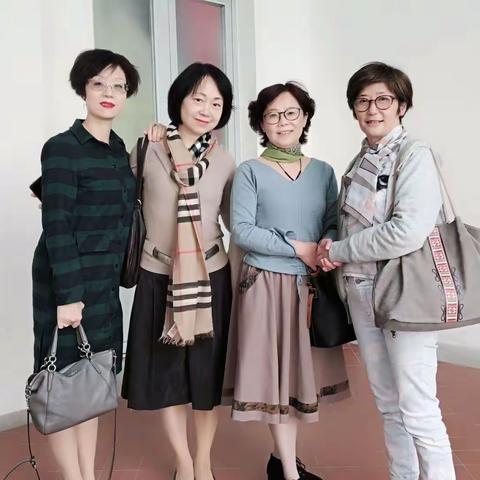 秋天的上海适宜闺蜜相聚