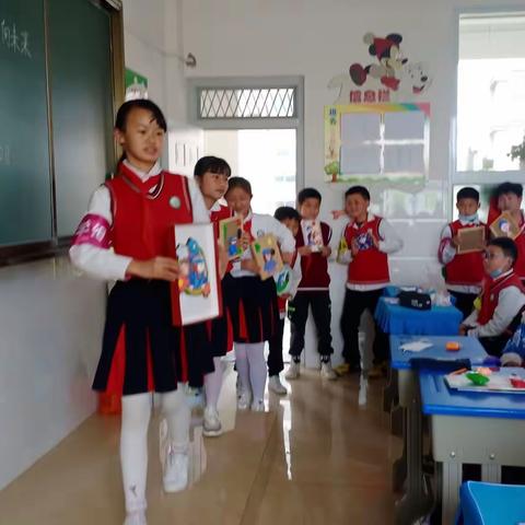 振兴小学成长中队五(7)班“童心向党喜迎二十大，民族团结一起向未来”主题队会活动。