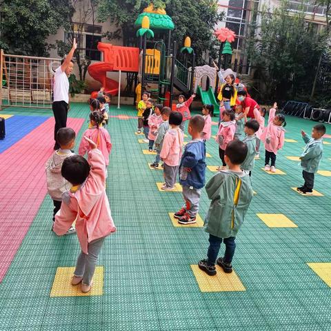 🍂时光恰好，秋天相见🍃——记向阳花幼儿园小班开学第二周点滴