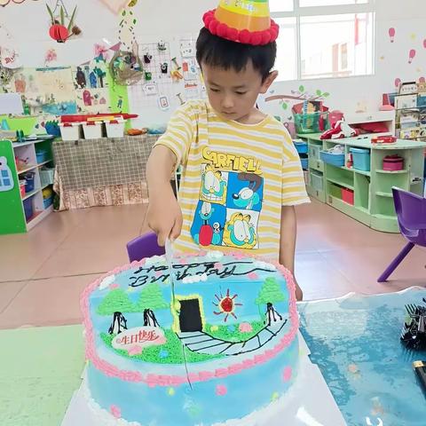 ╭︻︻︻︻︻︻︻︻︻︻︻╮，┇ * 大一班杨博小朋友生 * ┇，┇❤　　　日会　　　 ❤┇，╰︼︼︼︼︼︼︼︼︼︼︼╯