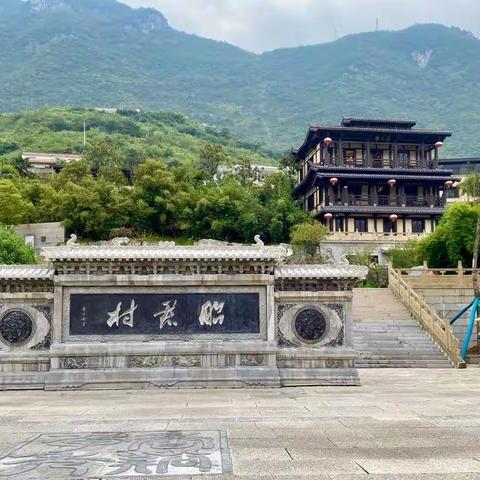 神农架里觅“神农”