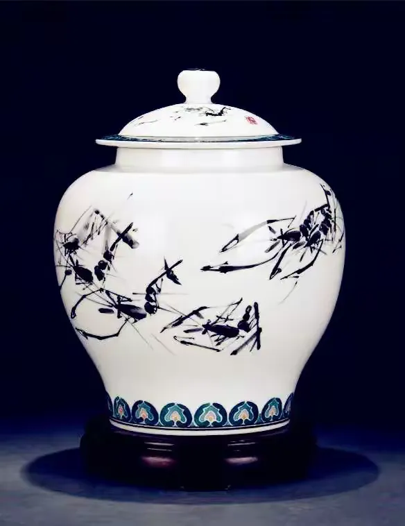 景德镇陶瓷工艺大师作品选