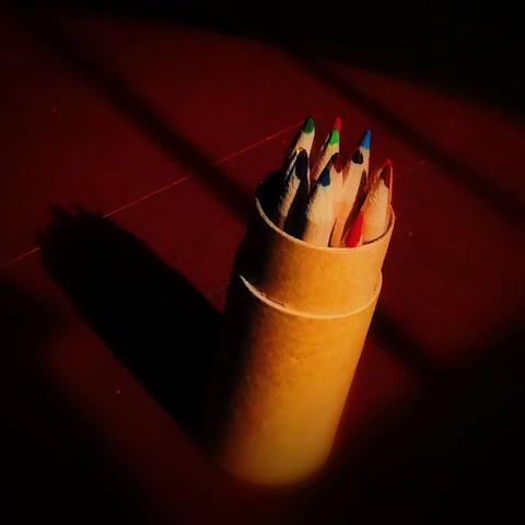 彩绘阅读时光——禾源中心小学“大阅读”手抄报评比活动