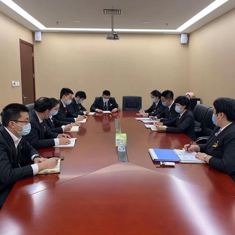望京科技园区支行党支部召开预备党员转正座谈会