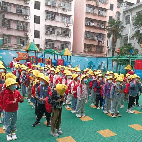 城南中心幼儿园大班@一起去郊游