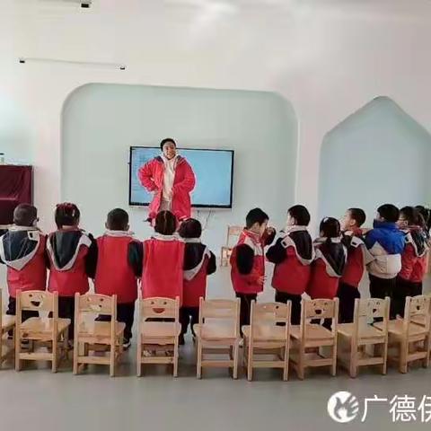 伊俐特幼儿园小(4)班一周回顾(第15期)
