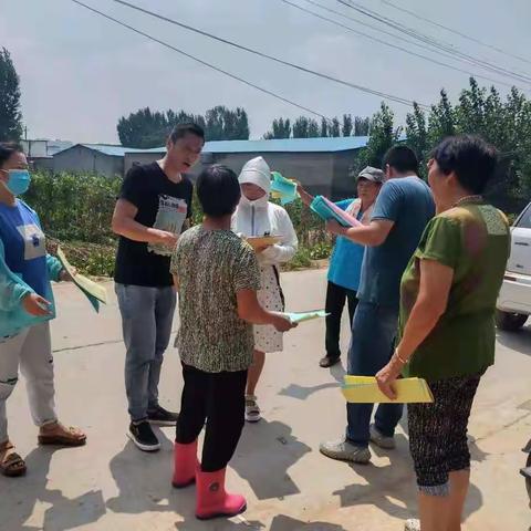 深入基层 走访群众—龙安区农业农村局开展灾后种植补救宣传活动