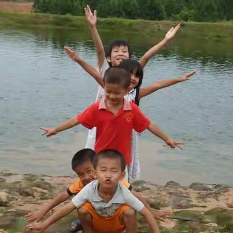 我们家的这帮小屁孩，愿你们快快乐乐健健康康的长大。