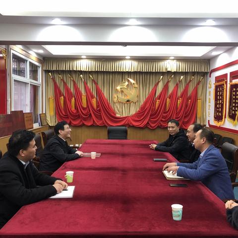 省委政法委副书记、省法学会党组书记、常务副会长刘永志一行到友谊街道调研