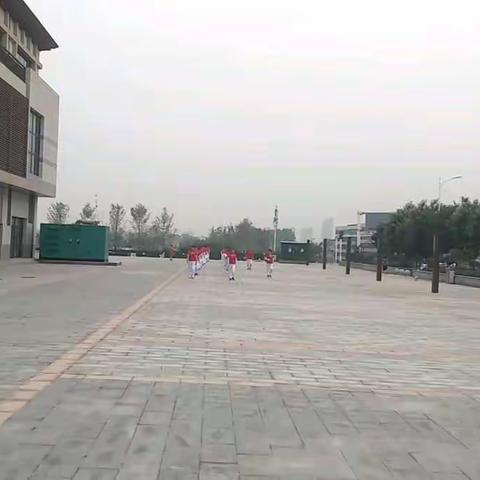 全民健身，与我同行，我爱酷走，健康拥有