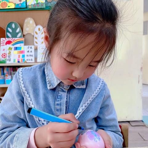 蛋宝宝换装啦！——高新区第四十三幼儿园