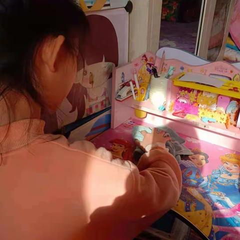 清苑区张登镇张登小学五三班“劳动快乐，奉献最美”