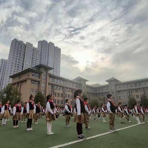 北郡小学“喜迎二十大 争做新时代好队员”