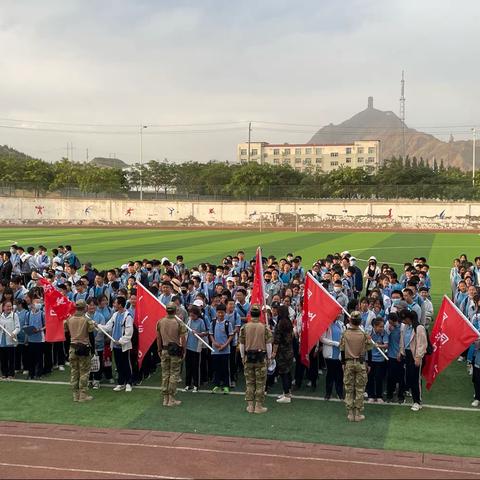 “知史爱党 红色研学 革命薪火 代代相传”——乌海市第四中学初二年级水洞沟研学活动