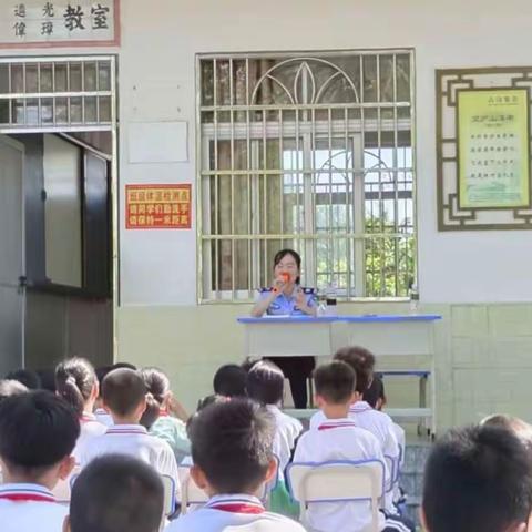 法治进校园，同心护未来——潭门镇凤头小学法治副校长进校园宣讲活动