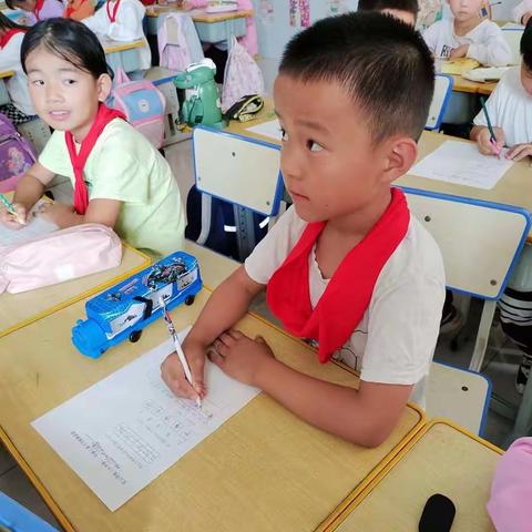 庆云县渤海路街道红云学校小学部【庆国庆     迎接党的二十大】歌唱祖国、书法比赛