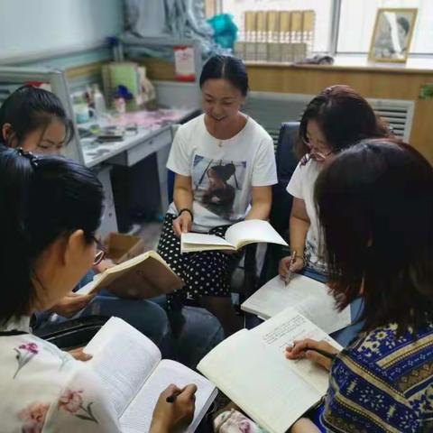 『大营盘小学一二年级数学组』教师共读一本书，专业路上话心得