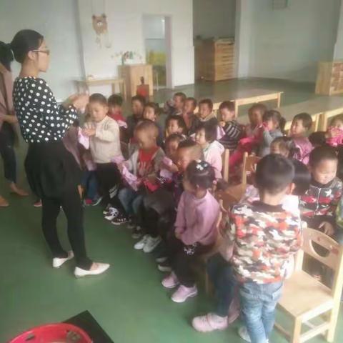 消防安全，牢记于心——三树新城小六班消防演练