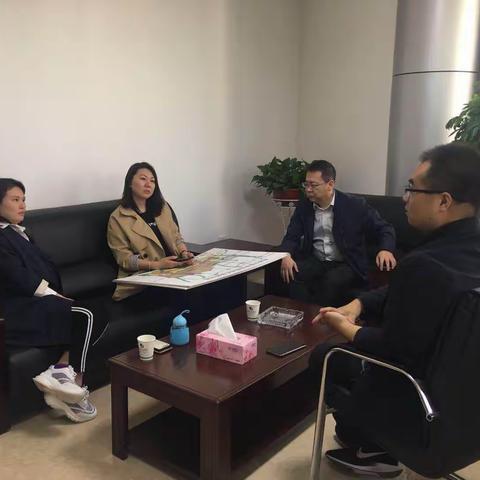 中邦园林股份有限公司市场总监何静一行来集贤园考察