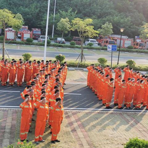 区应急管理局组织区、街应急队伍分别开展“迎国庆，保平安”专题演练活动