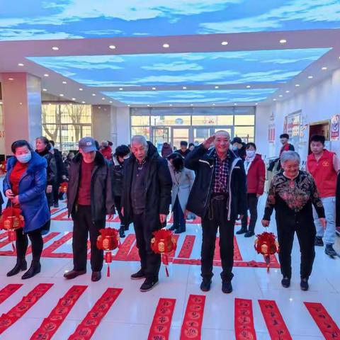 鄂尔多斯银行准旗支行携手白云社区新春送祝福