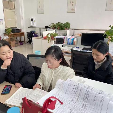 撷语文学习之重彩，绘语文教学研讨之美篇                            ——工业学校高二语文组教研活动