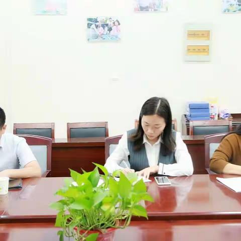 百花齐放促教研 相互学习共发展—经开区小学英语各学区上期工作总结暨下期工作安排分享会在外国语小学召开