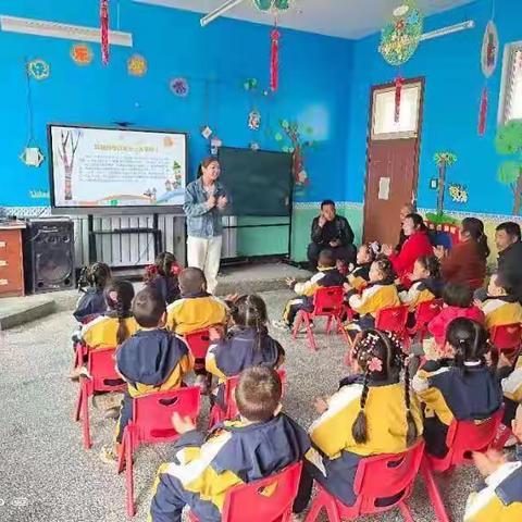 润物无声沁童心，收获成长结硕果—板桥镇中心小学壕洼教学点幼儿园3月份成果展示活动