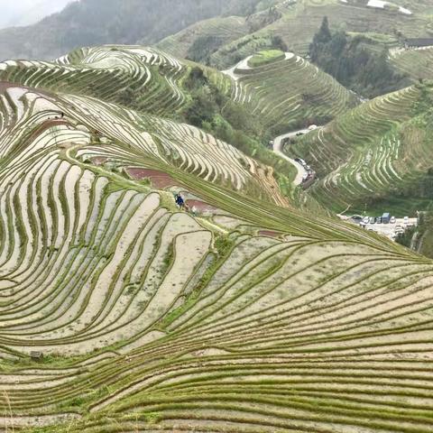 三江侗乡踩歌   龙胜壮寨踏青