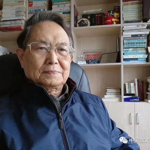 在《湖州晚报·散文诗月刊》创刊十周年座谈会上的书面发言